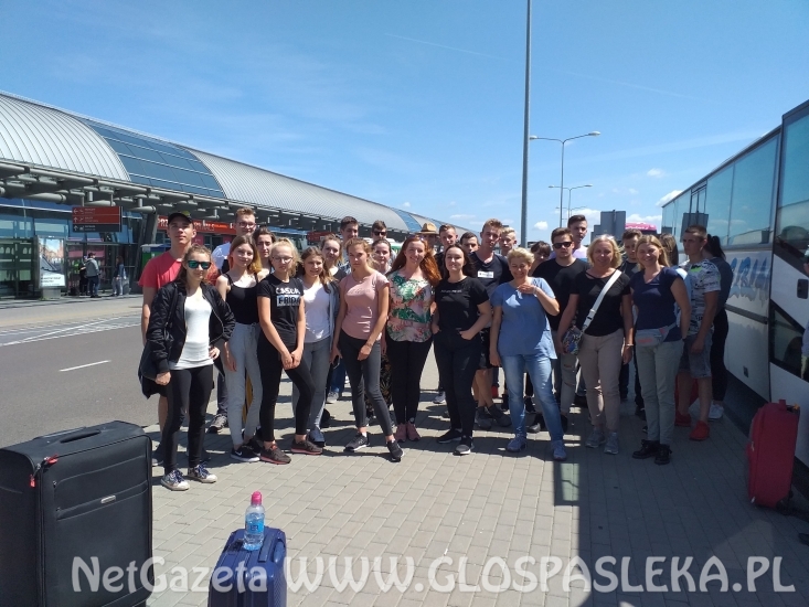 Powrót uczniów ZSEiT z Rimini