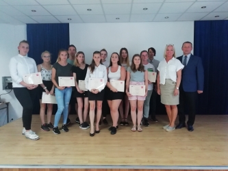 Podsumowanie projektów PO WER i Erasmus+ w ZSEiT