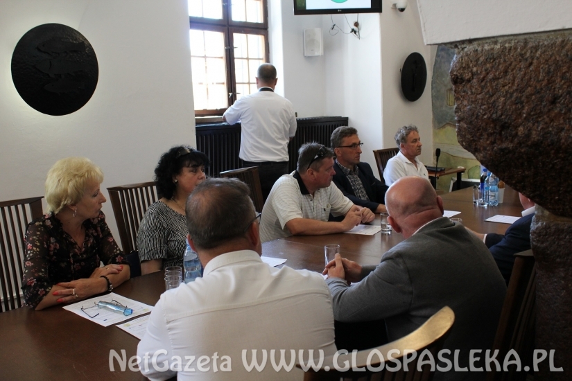 Umowa na remont murów