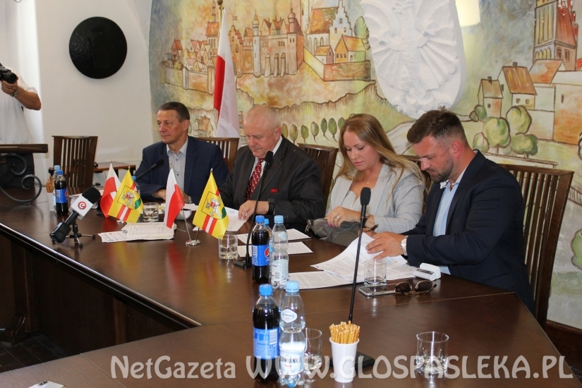 Umowa na remont murów