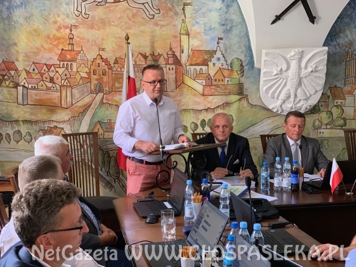 Wotum zaufania i absolutorium