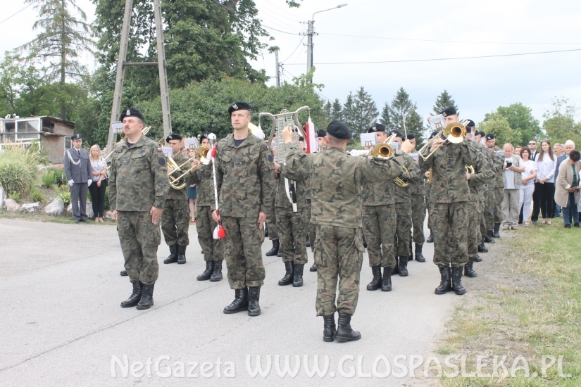 Marlena Sobańska odsłoniła tablicę