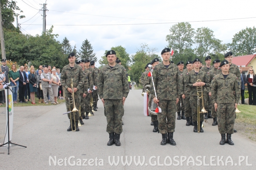 Marlena Sobańska odsłoniła tablicę