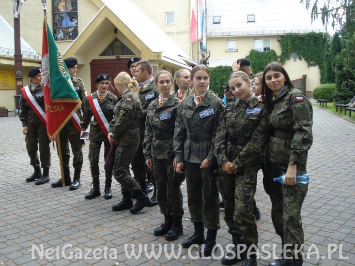 Odsłonięcie tablicy pamiątkowej w Krasinie