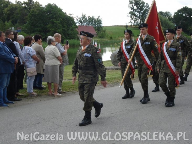 Odsłonięcie tablicy pamiątkowej w Krasinie