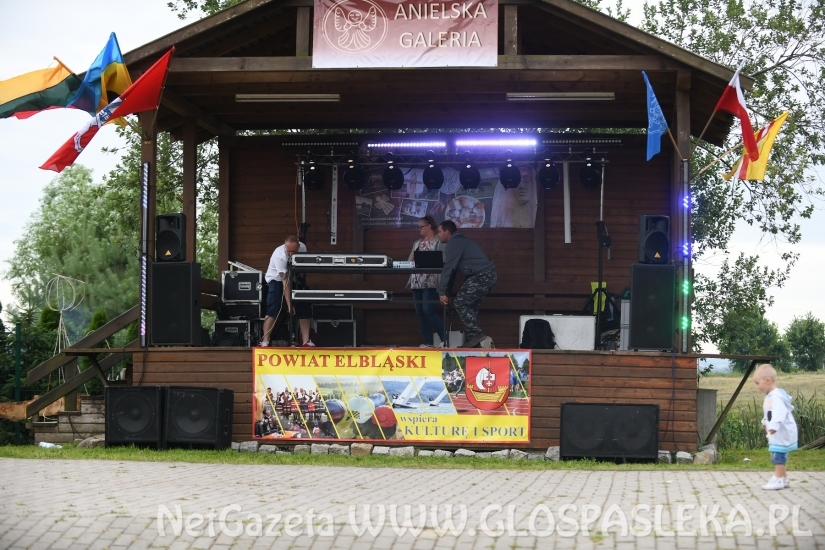 W Aniołowie sporo gości