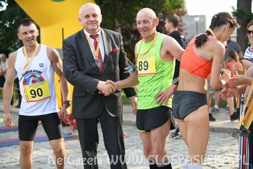 Biegacze z Ukrainy wygrywają
