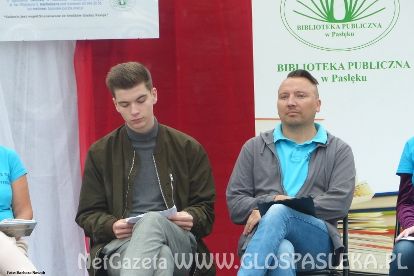 Narodowe Czytanie na pl. św. Wojciecha