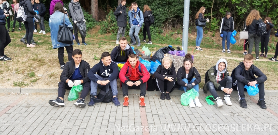 ZS bierze udział w akcji „Sprzątanie Świata 2019