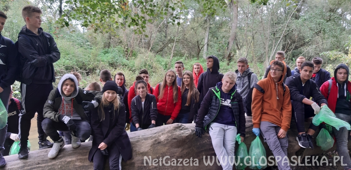 ZS bierze udział w akcji „Sprzątanie Świata 2019