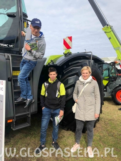 Młodzież z ZSEiT na targach rolniczych w Bednarach k. Poznania