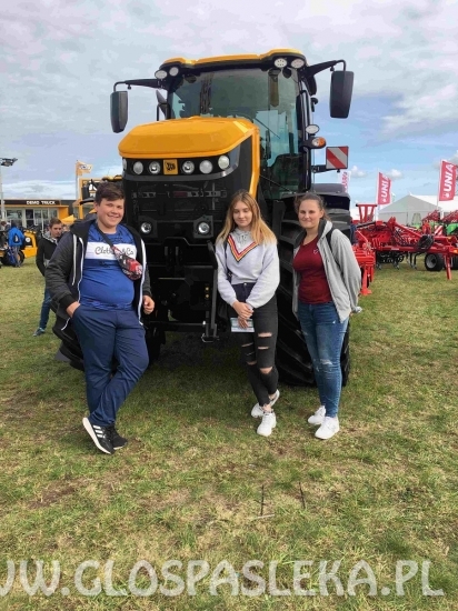 Młodzież z ZSEiT na targach rolniczych w Bednarach k. Poznania