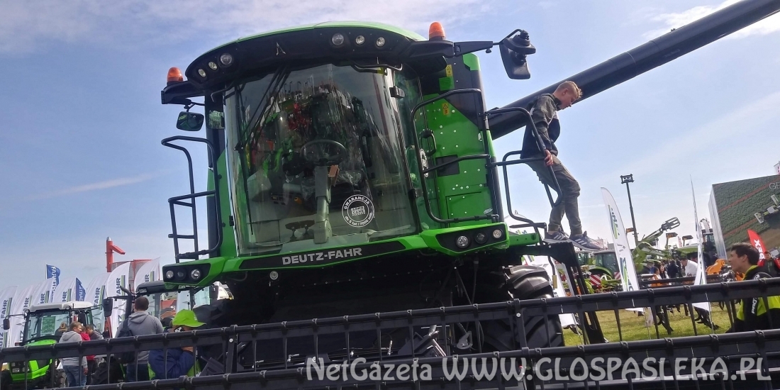 Młodzież z ZSEiT na targach rolniczych w Bednarach k. Poznania