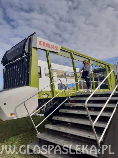 Młodzież z ZSEiT na targach rolniczych w Bednarach k. Poznania