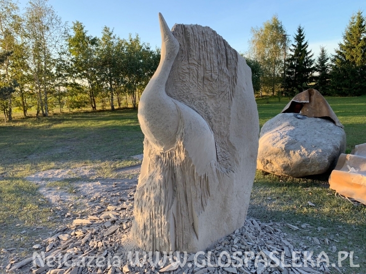 Kamienny żuraw