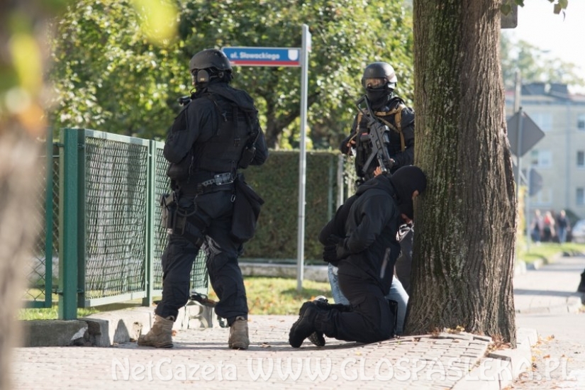 ćwiczenia antyterrorystyczne