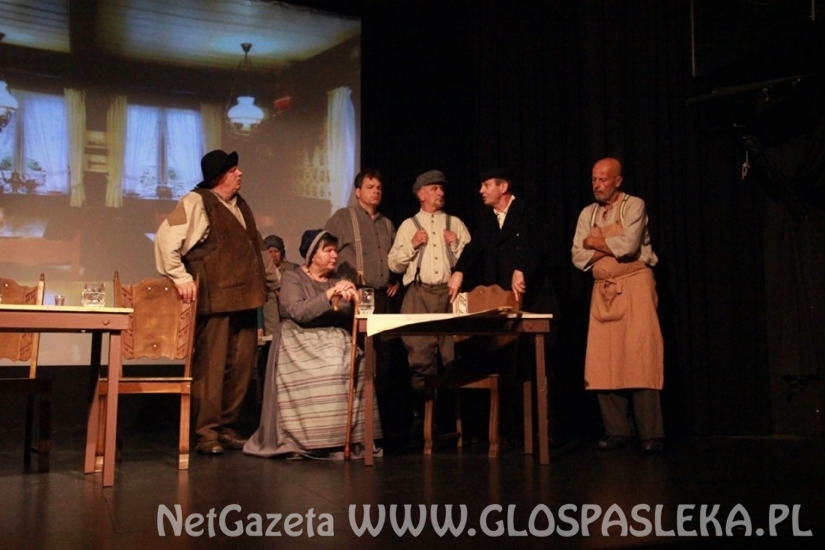 Jeździec na siwym koniu