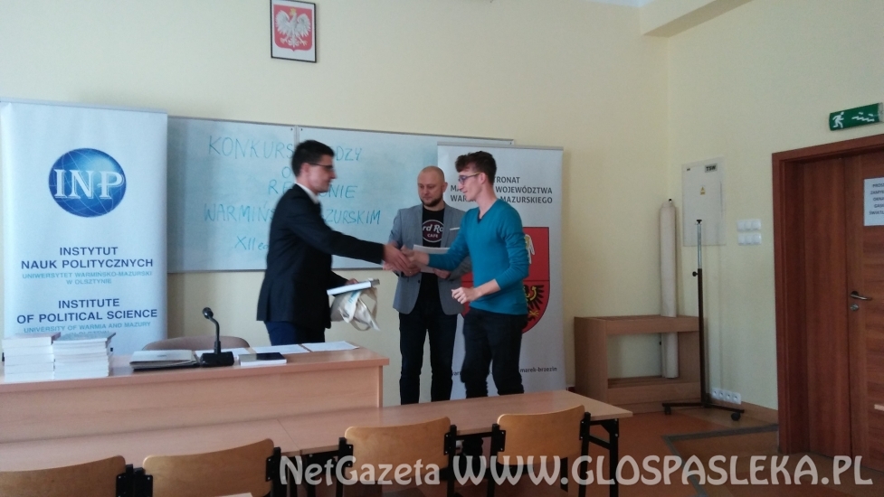 Znawcy historii Warmii i Mazur z ZS w Pasłęku