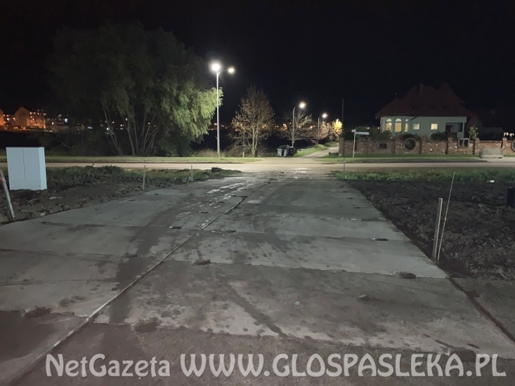 Dwie oferty na budowę drogi