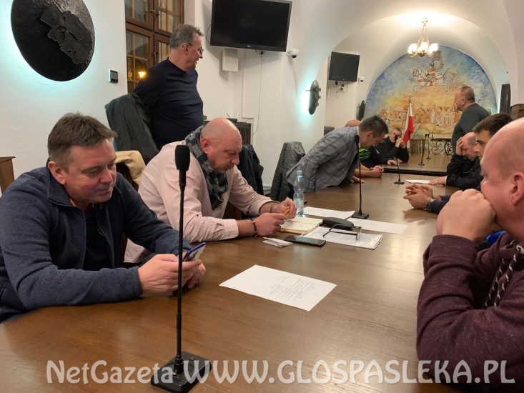 Jest prezes i zarząd