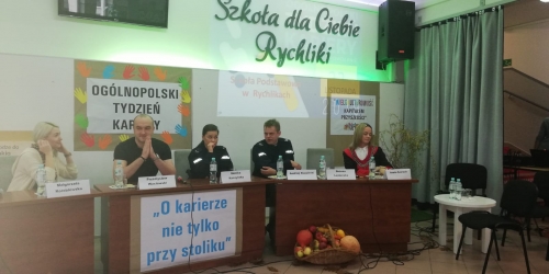 Promowali zawód policjanta