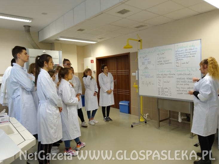 Warsztaty w laboratorium chemicznym