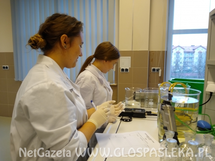 Warsztaty w laboratorium chemicznym