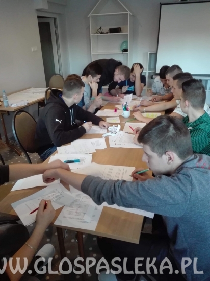 Uczniowie ZSEiT dbają o osobisty rozwój