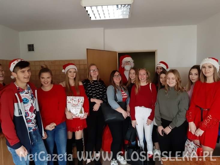 Świąteczny grudzień w ZSEiT