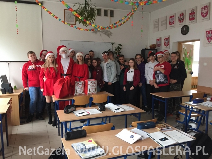 Świąteczny grudzień w ZSEiT