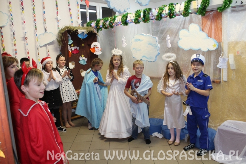 Galeria w świetlicy Pomost