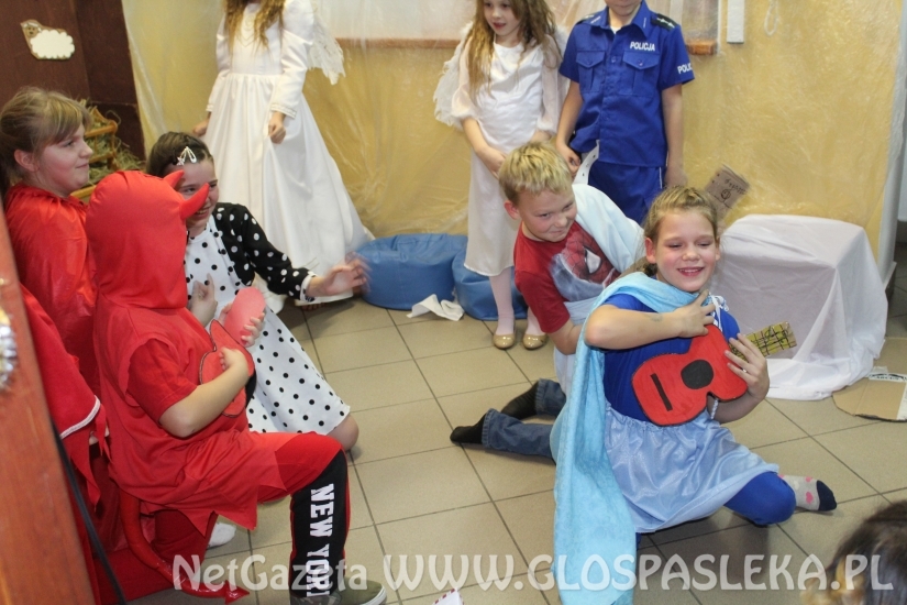 Galeria w świetlicy Pomost