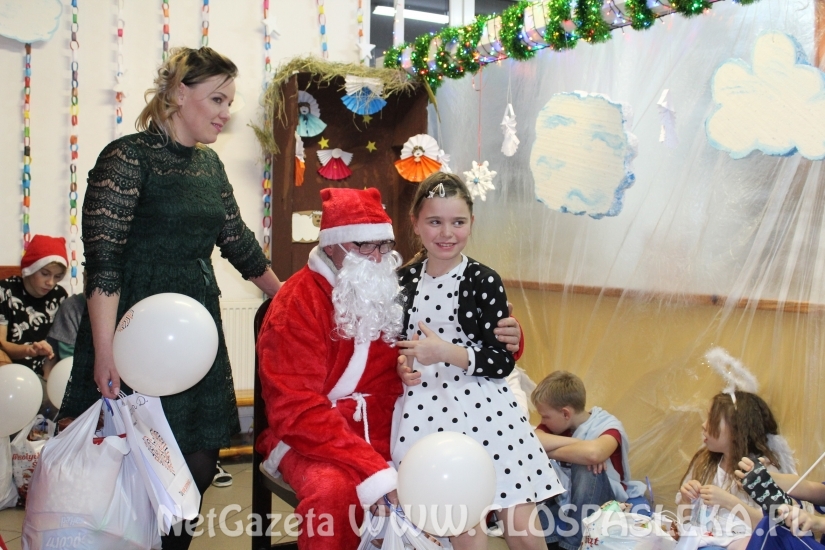 Galeria w świetlicy Pomost