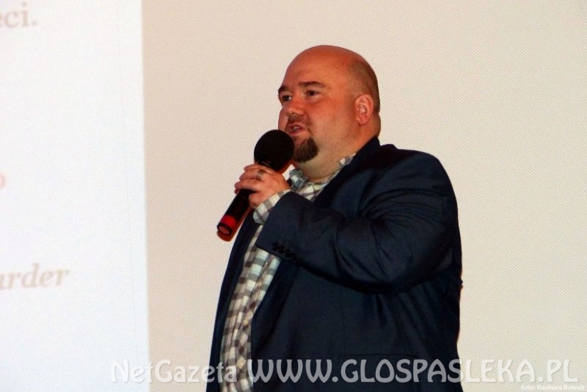 W sali kinowej o piernikach