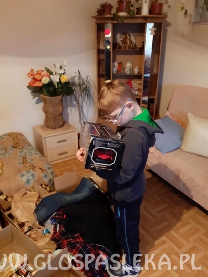 Szlachetna paczka z ZSEiT