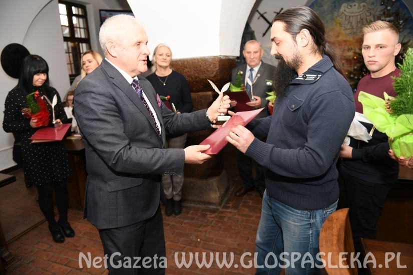 Wyróżnienia dla wolontariuszy 