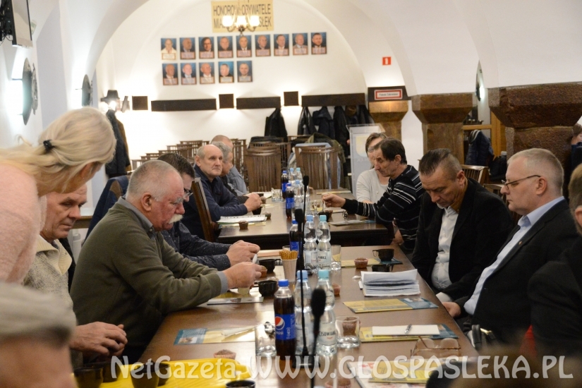 Obradowali pszczelarze