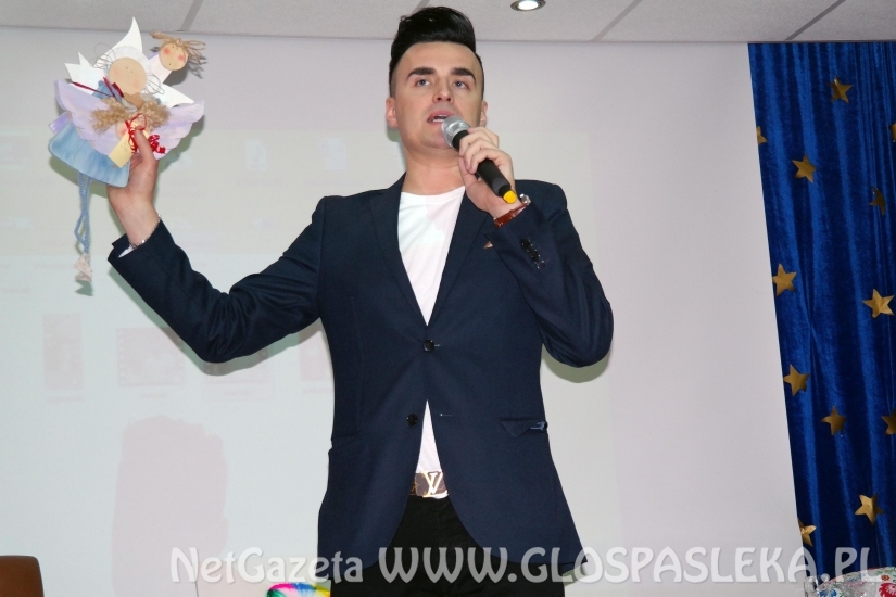 Bal charytatywny w ZSEiT