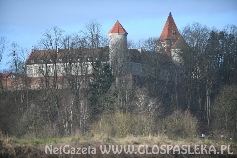 Więcej przestrzeni na skarpie zamkowej