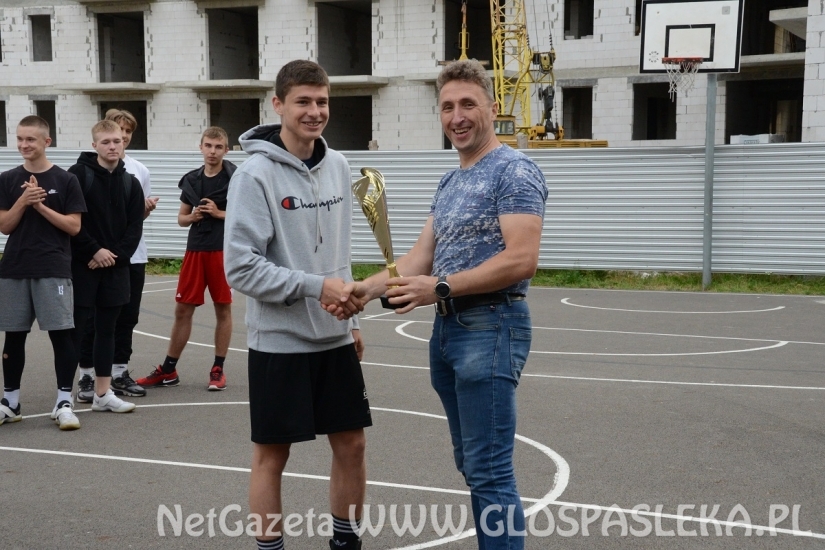 ŚGO wygrywa turniej