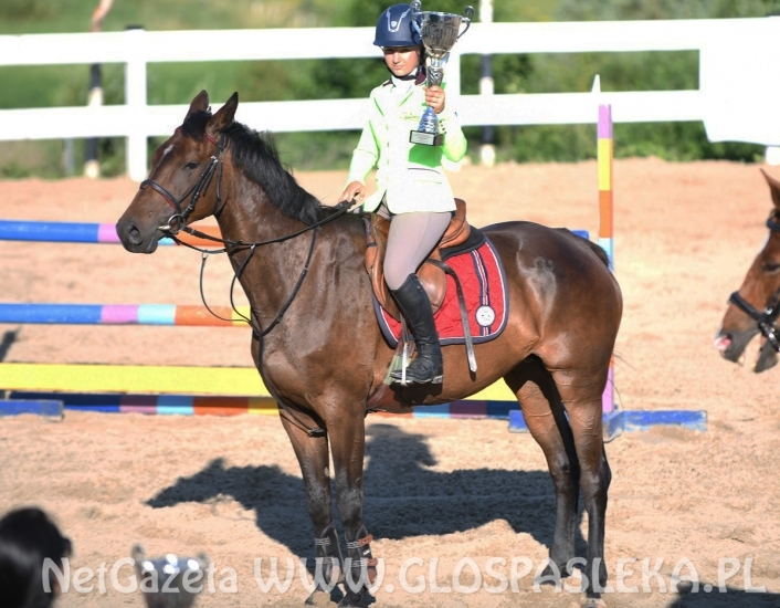 Amazonki MKJ Nenia skakały w Pomorskiej Wsi