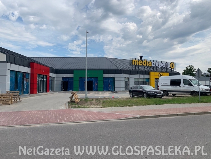 Nowe sklepy od września