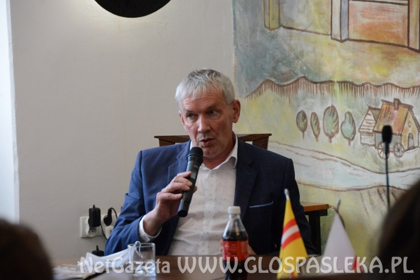 Remont murów - umowa