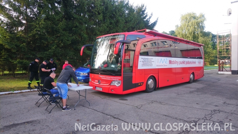 Strażacy oddali krew 