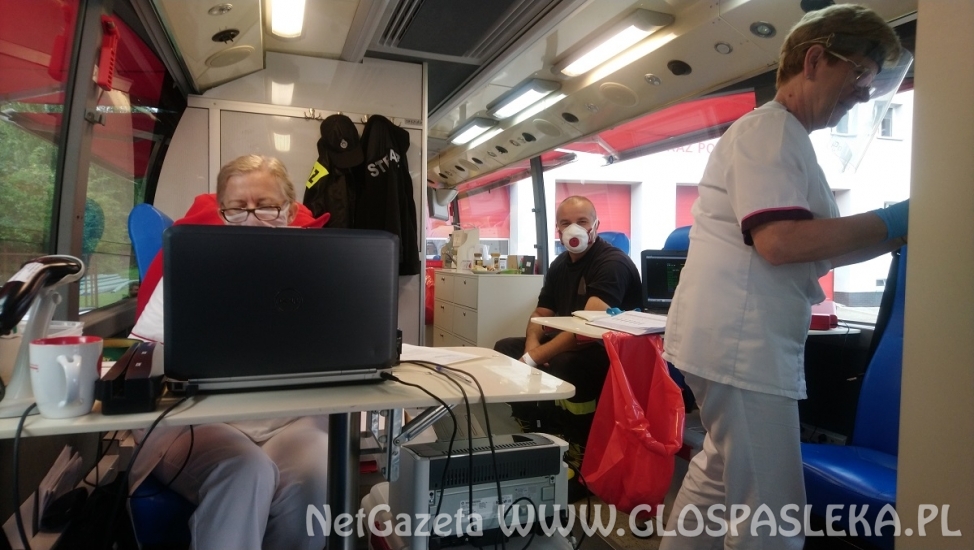 Strażacy oddali krew 