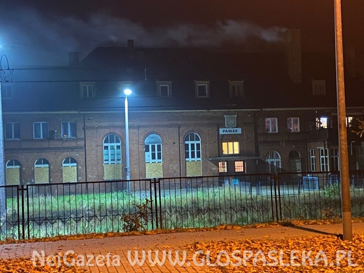 Dworzec wieczorową porą