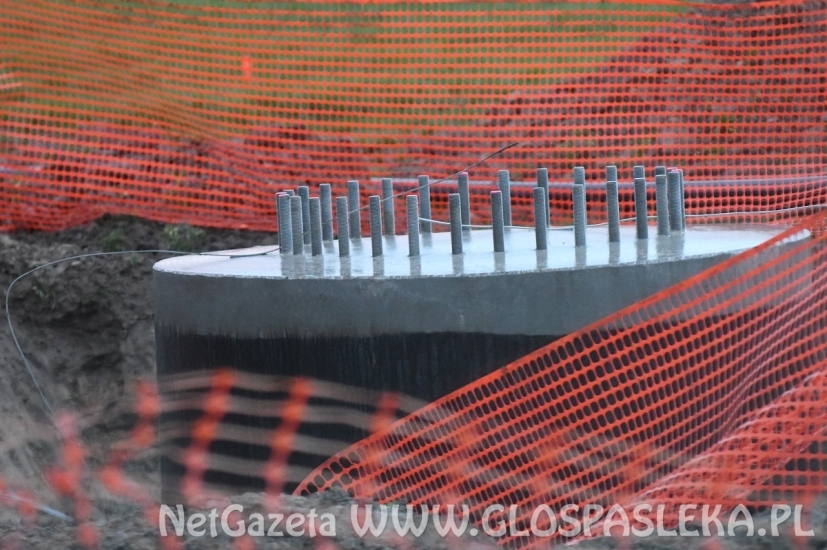 Powstaje farma Krasin