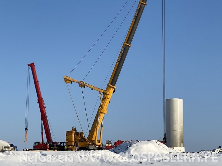Montaż pierwszej siłowni wiatrowej