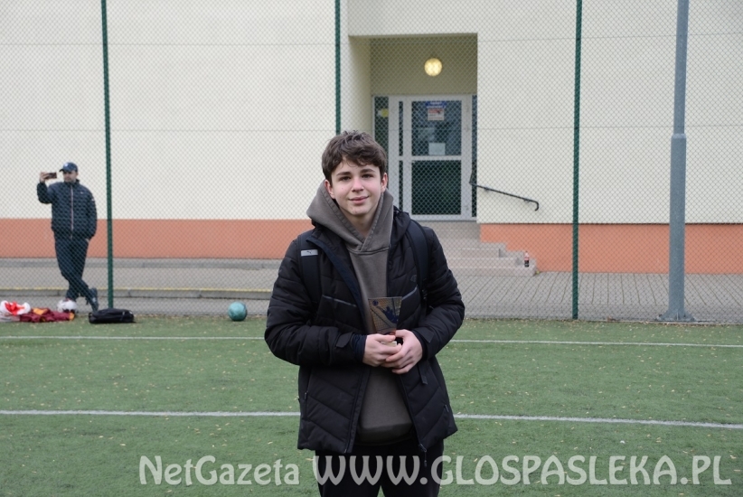 Dobra Zmiana wygrywa