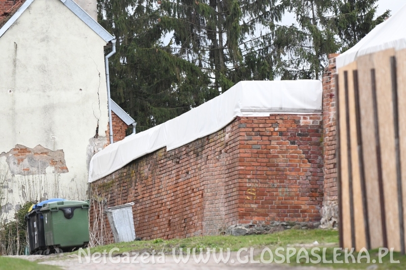 Mury – szybkie tempo remontu